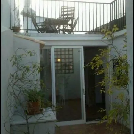 Semesterbostad The Sun House